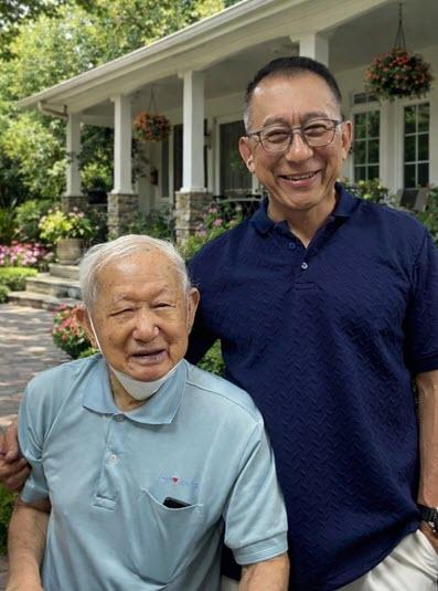 คุณ อนันต์ จิตรมีศิลป์